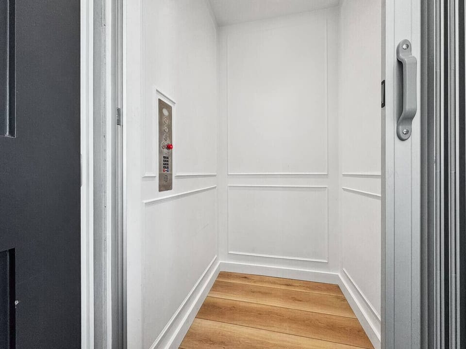 Elevator