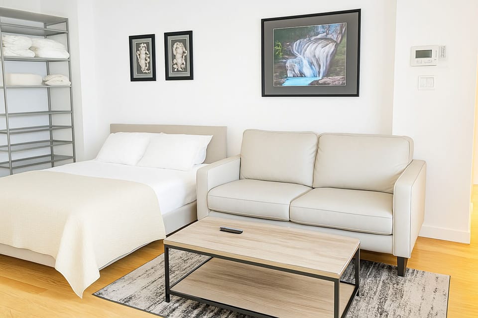 4C148E20 C35C 463C 97F9 E77E95B46DD1