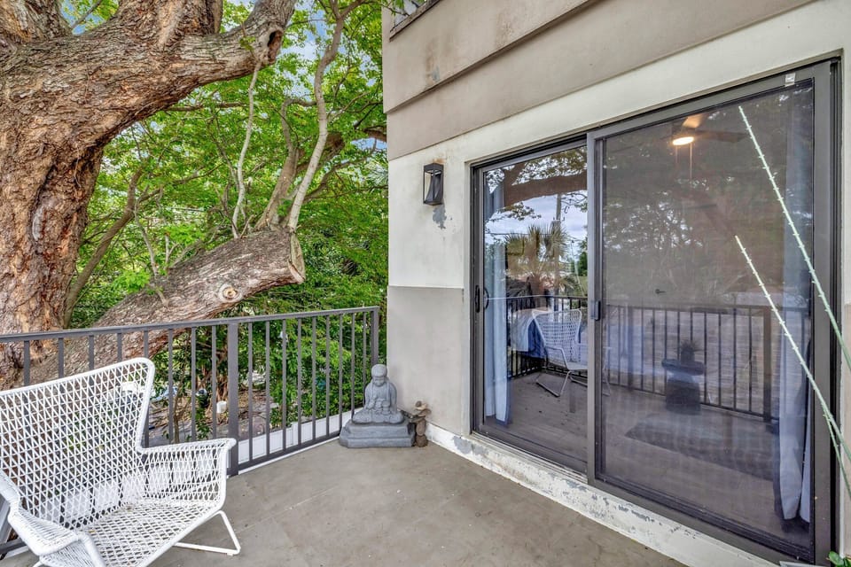 Family Townhome, 3 Bedrooms, Non Smoking | Balcony
