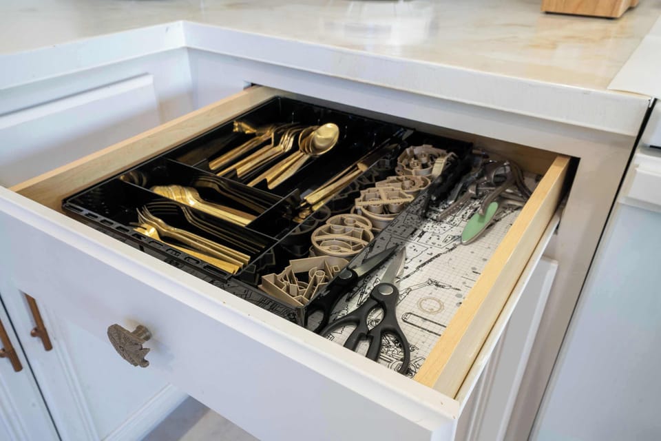 All the utensils you need.