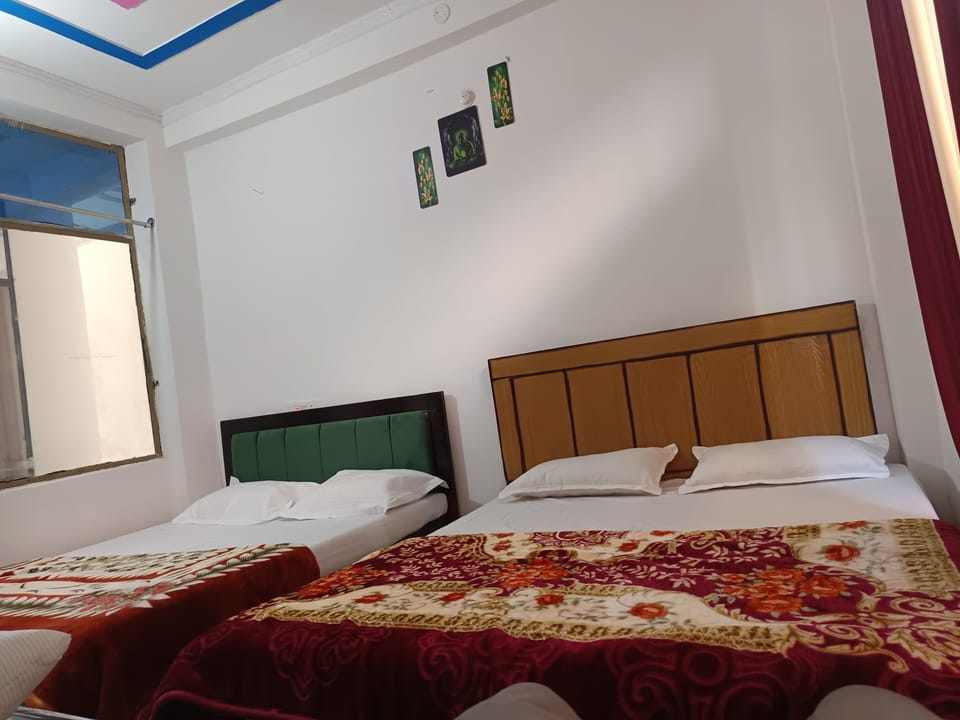 Comfort Triple Room