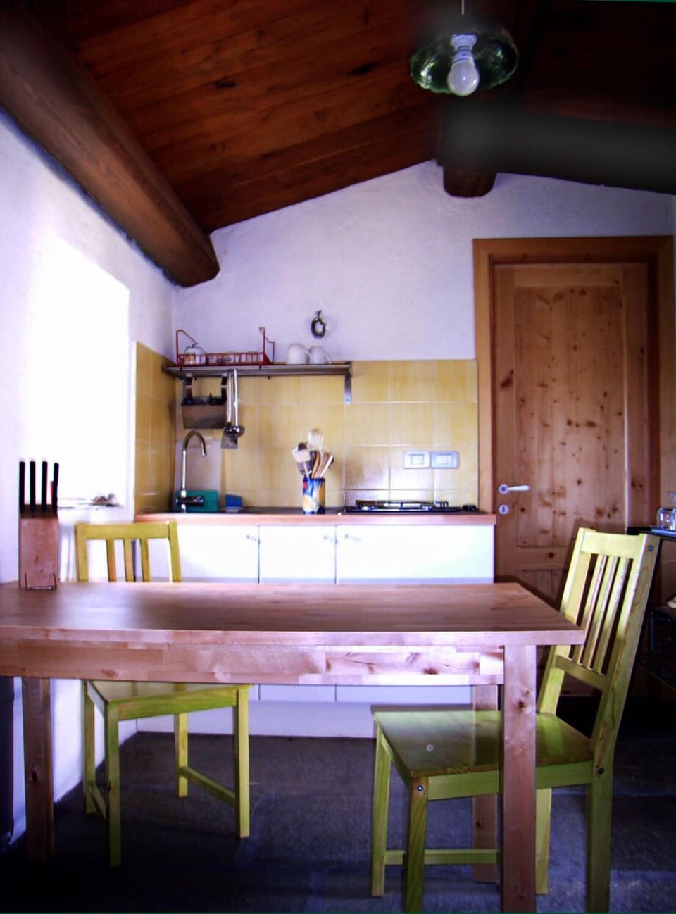 Apartment, Balcony, Garden View | Private kitchen