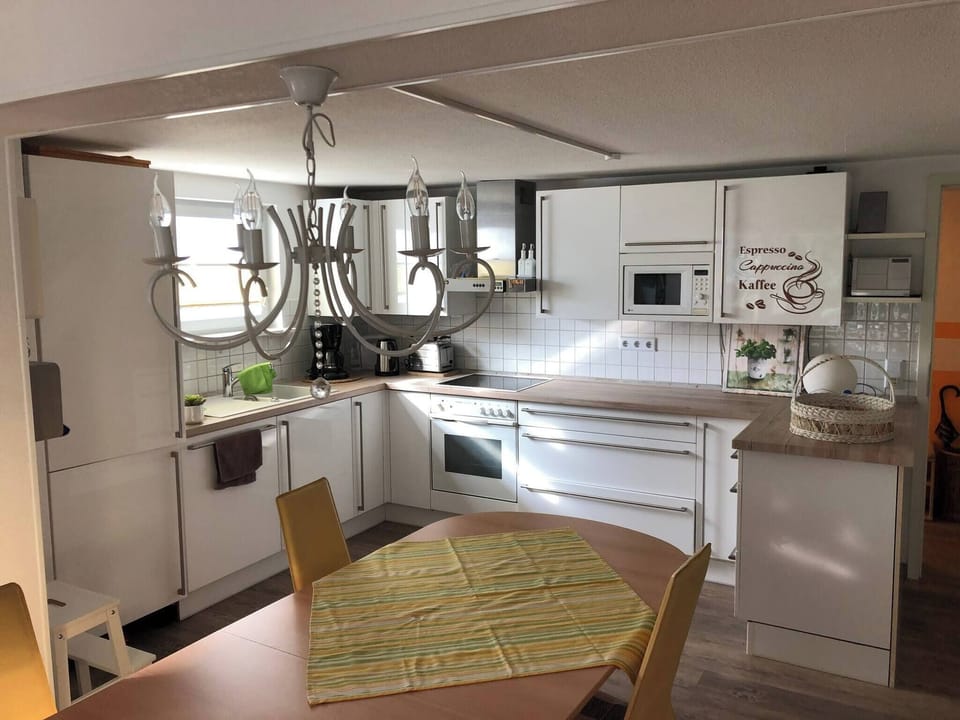 Apartment, 2 Bedrooms, Accessible, Terrace | Interior