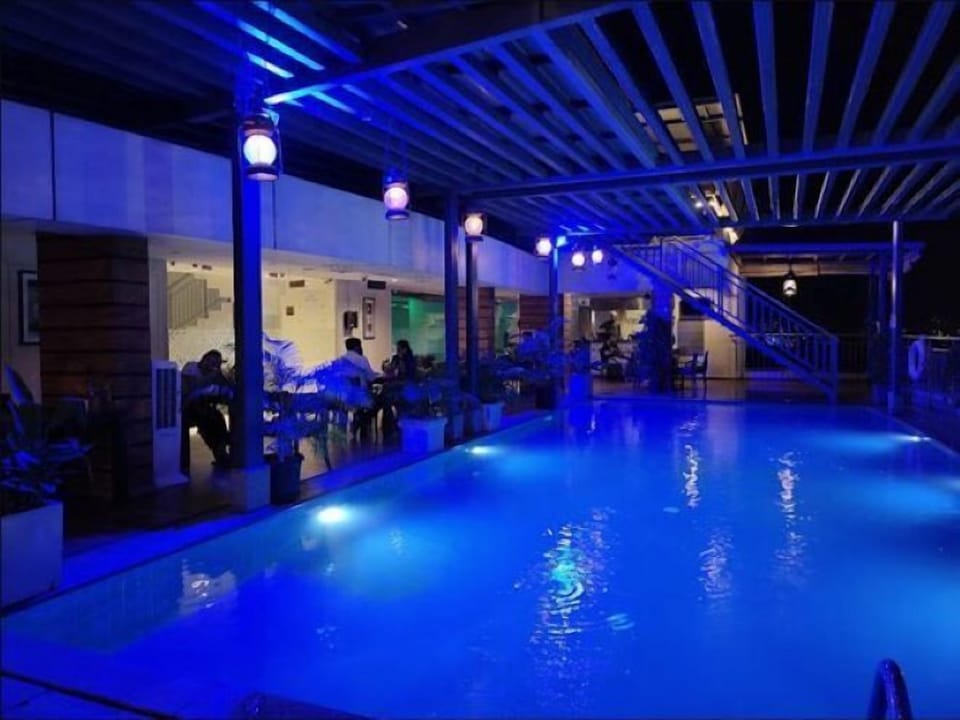 Olive Downtown Kochi Hotel in Kochi