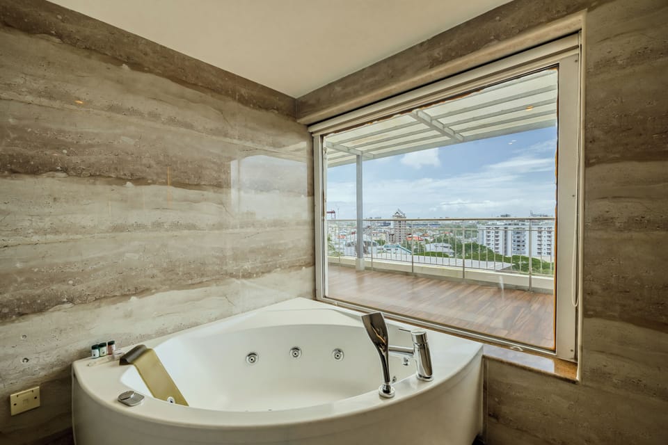 Presidential Suite, 1 King Bed | 1 bedroom, minibar, in-room safe, desk