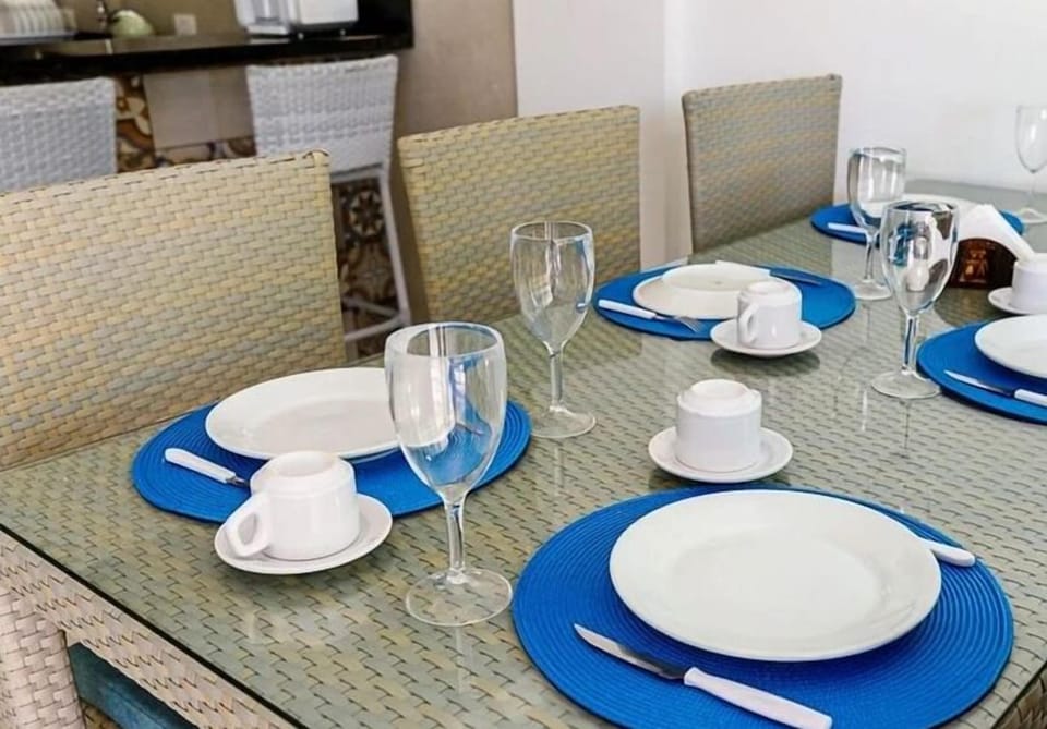 Villa | Dining
