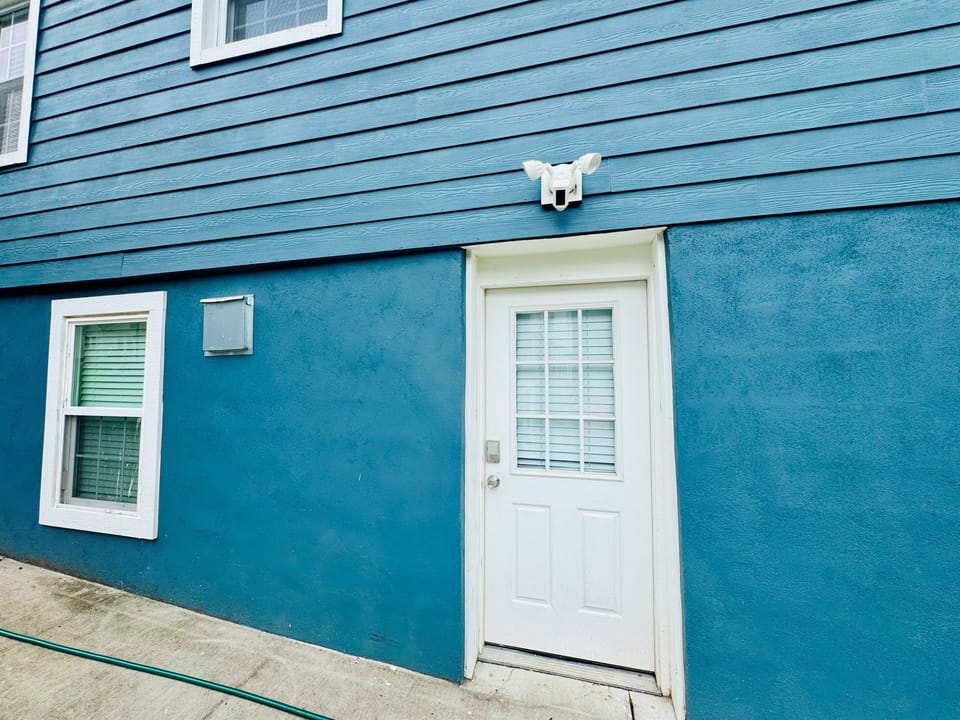 Private entrance with smart lock.