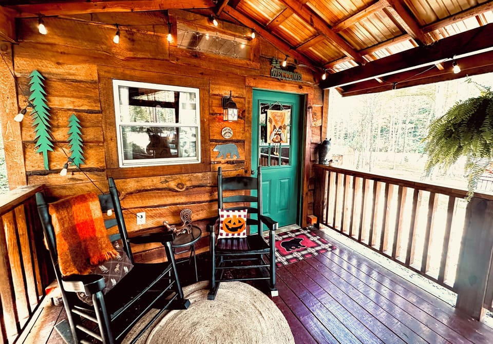 Front porch rocking chairs