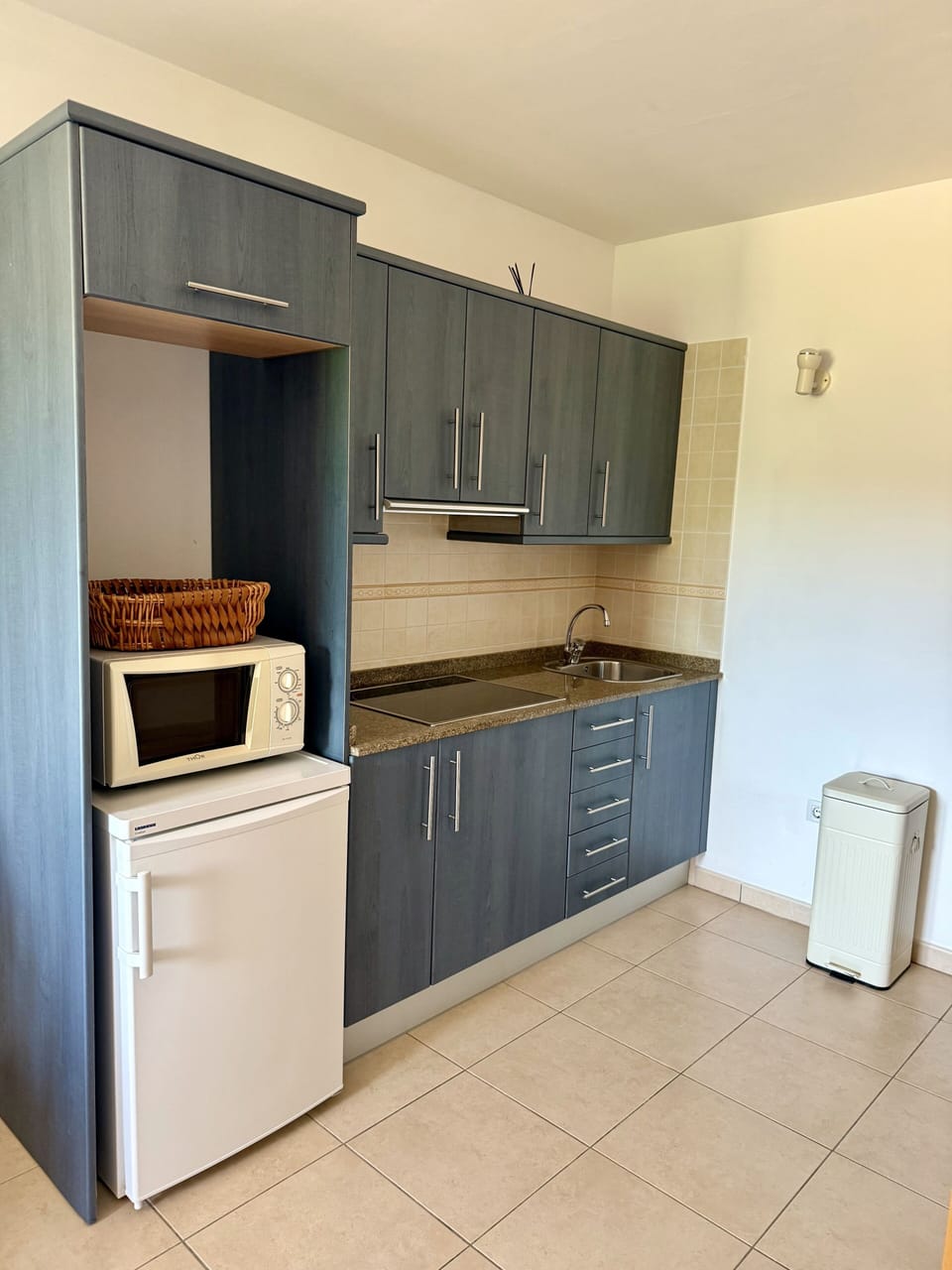 Comfort Studio, Mountain View | Private kitchen