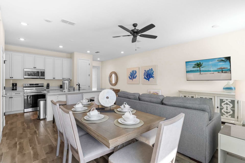 Townhome, Multiple Beds, Patio, Garden View (Flamingo Paradise) | Dining