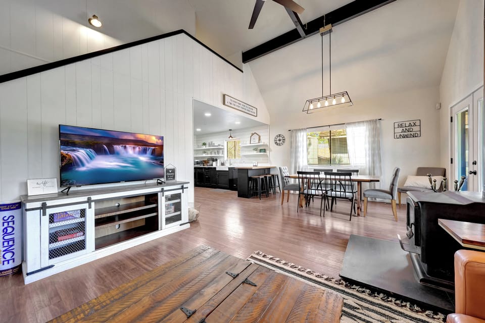 Living/Dining room