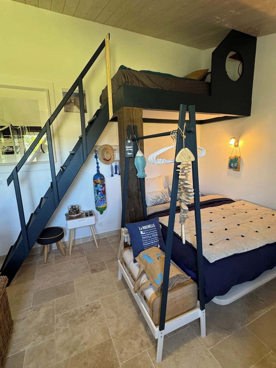 Comfort Triple Room, Garden View | In-room safe, free WiFi