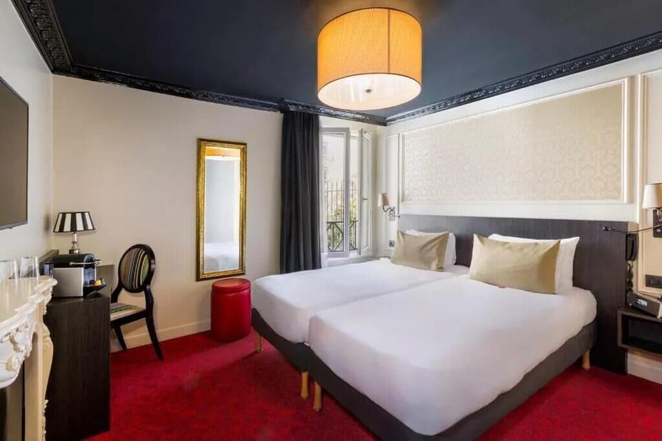 Twin Room | Premium bedding, in-room safe, desk, soundproofing