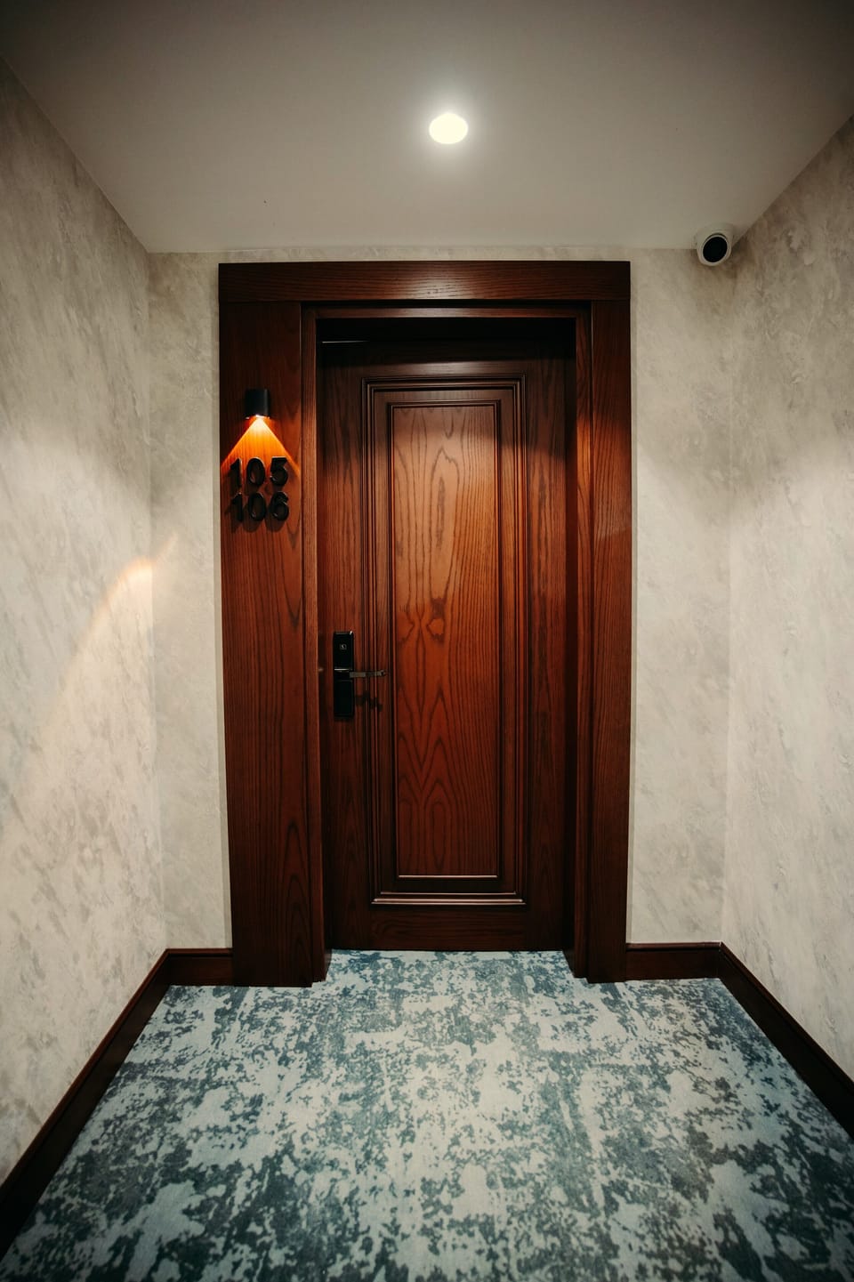 Standard Quadruple Room | Premium bedding, minibar, in-room safe, laptop workspace