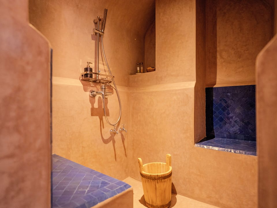 Steam room, massages