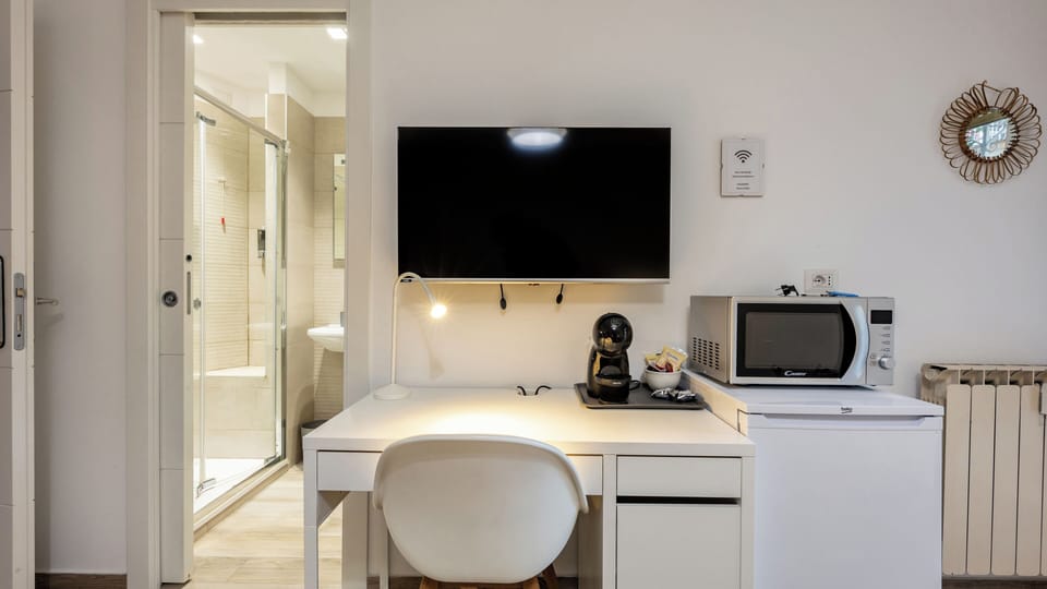 Apartment, Balcony | Blackout drapes, iron/ironing board, free WiFi