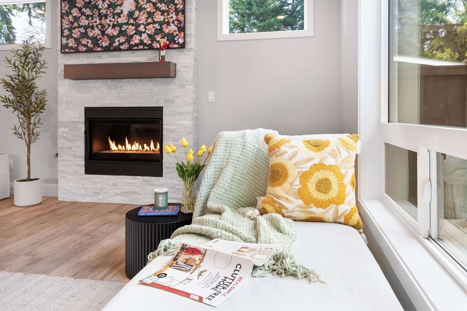 Relaxing on the cozy sofa, you can bask in natural light, enjoy the backyard view, and stay perfectly warm.