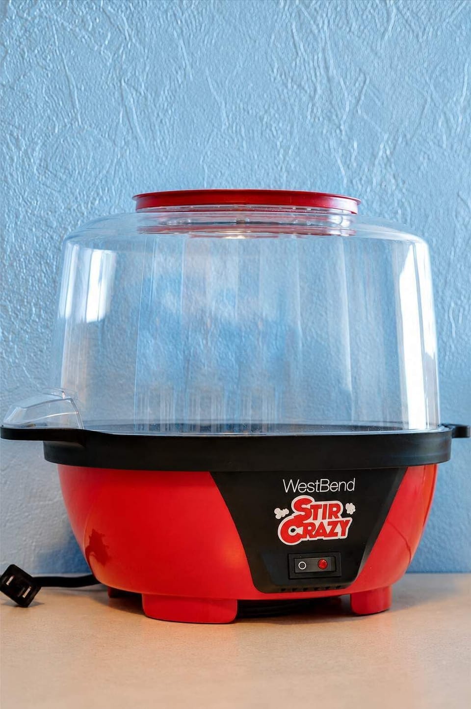 Movie night, anyone? Our popcorn maker is ready for your ultimate snack attack!