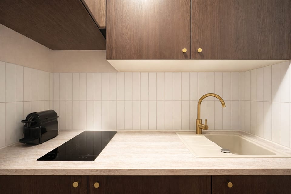 Superior Apartment, City View | Private kitchen | Mini-fridge, microwave, stovetop, espresso maker