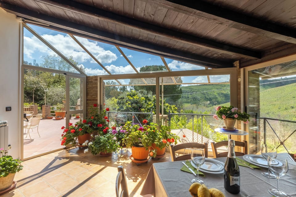 Standard Villa, 3 Bedrooms, Fireplace (Villa Falcone) | Dining