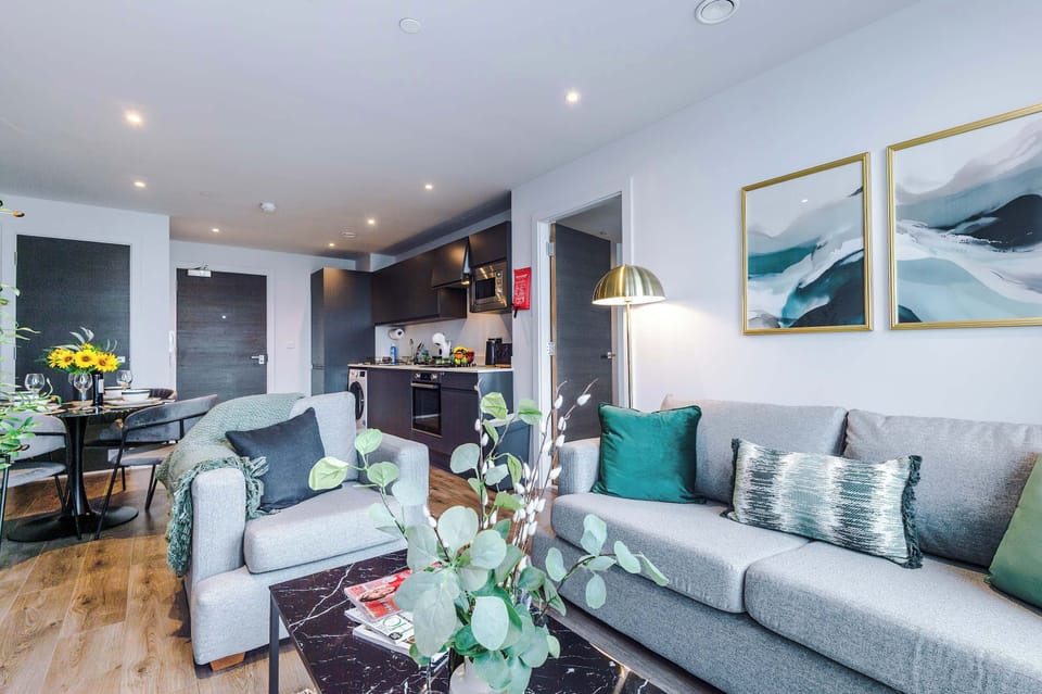 The open-plan living room, dining area and kitchen benefit from a comfortable sofa, SMART TV, complimentary coffee pods, and everything you could possibly need to cook a meal away from home.