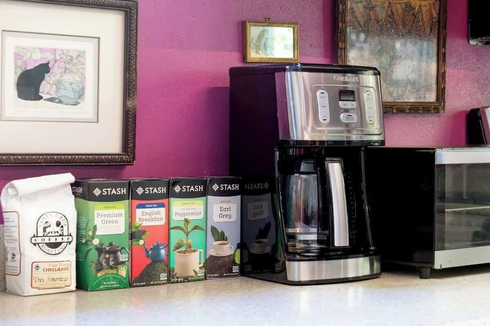 Coffee and tea provided