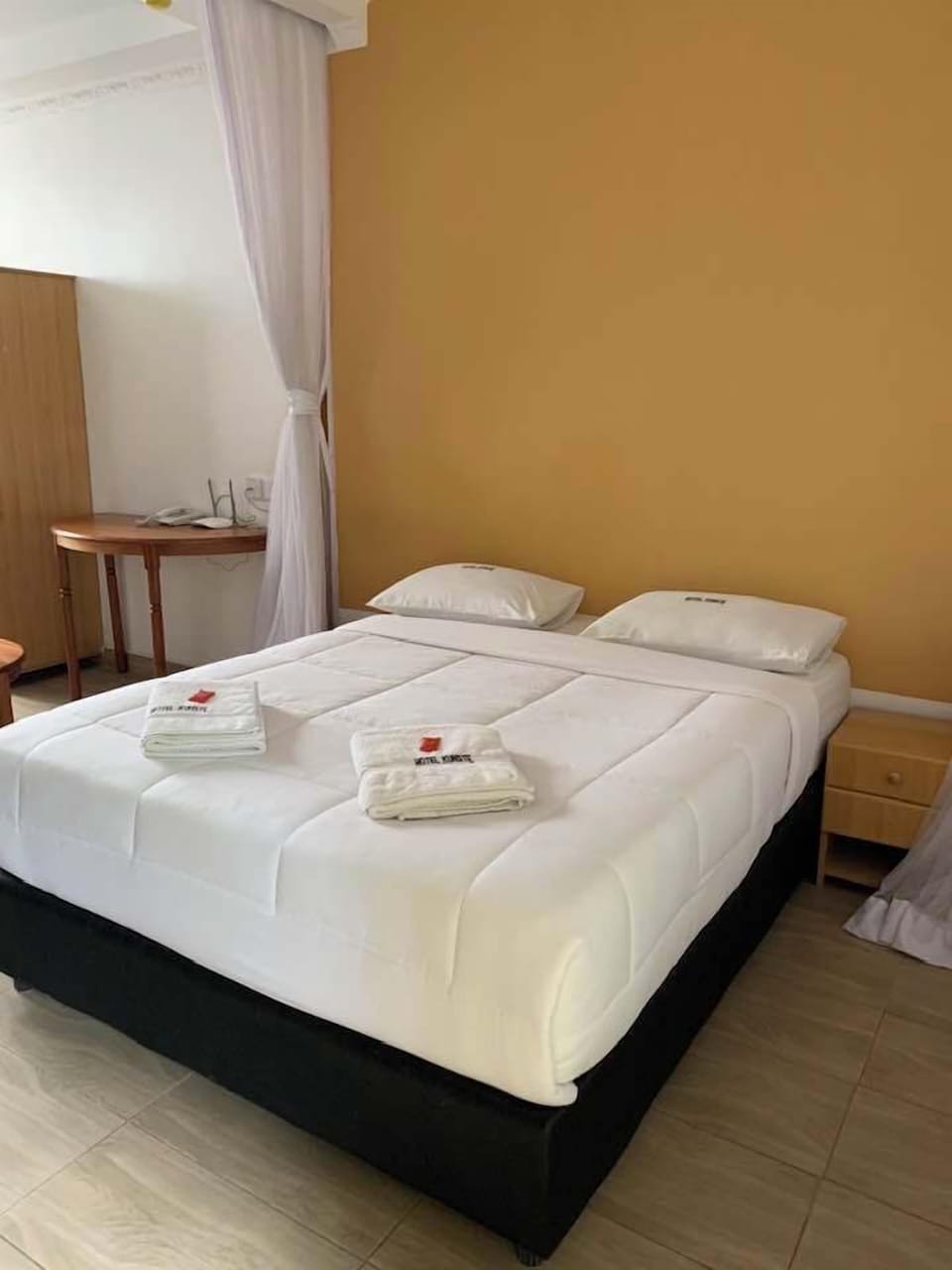 Deluxe Double Room, Garden View | Free WiFi, bed sheets