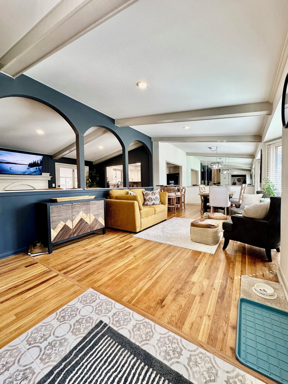 Front door entry to foyer and sitting area