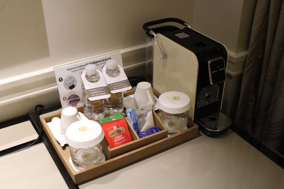 Premium bedding, in-room safe, desk, laptop workspace