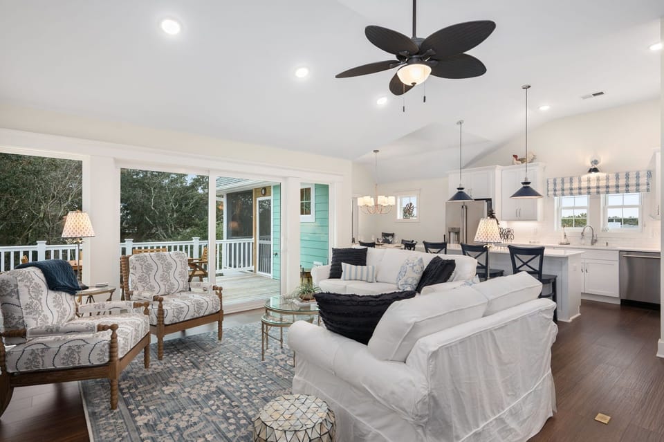 KH252: Between the Cs | TL Living Area - Deck Access