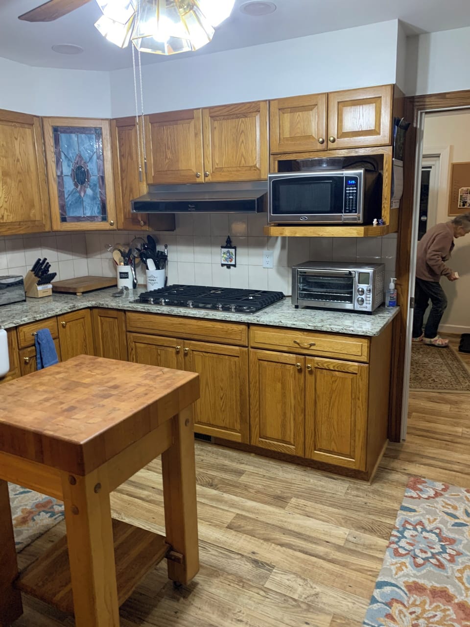  Kitchen w/pantry appliances
