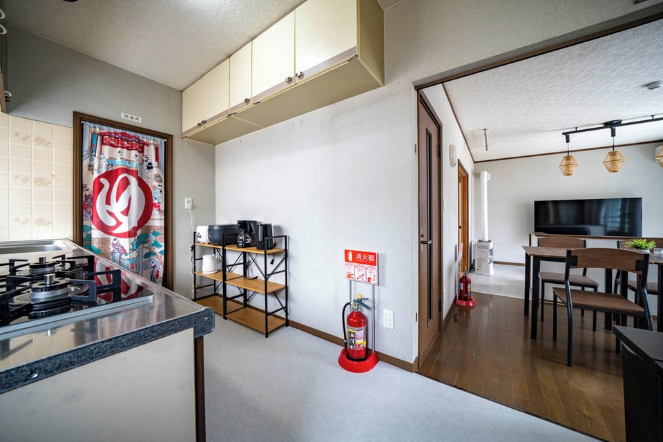 Full-size fridge, microwave, stovetop, electric kettle