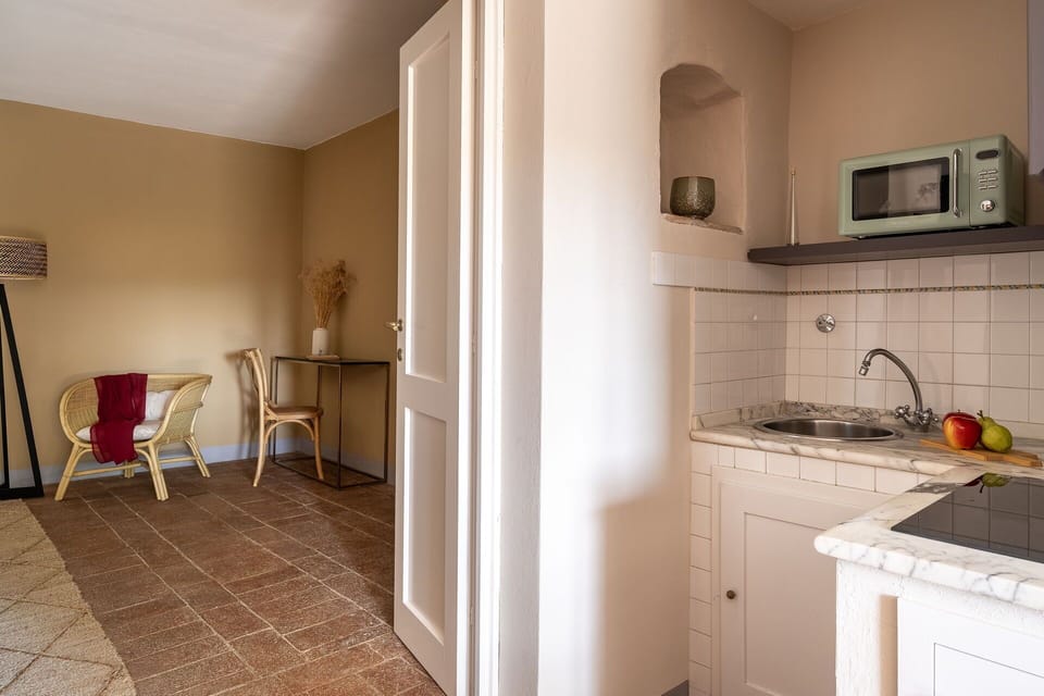 Autumn, Kitchen, Spring, Summer