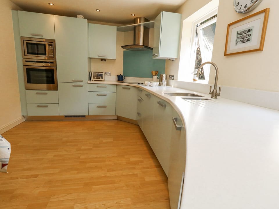 Fridge, microwave, dishwasher, toaster