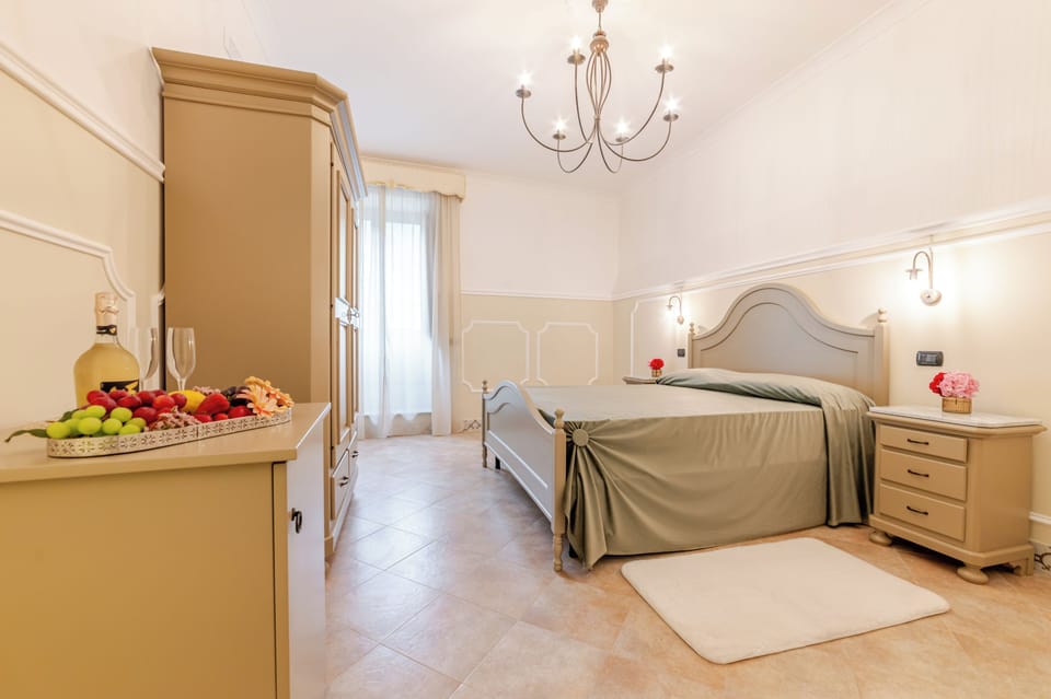 Junior Suite, Pool View | WiFi (free)