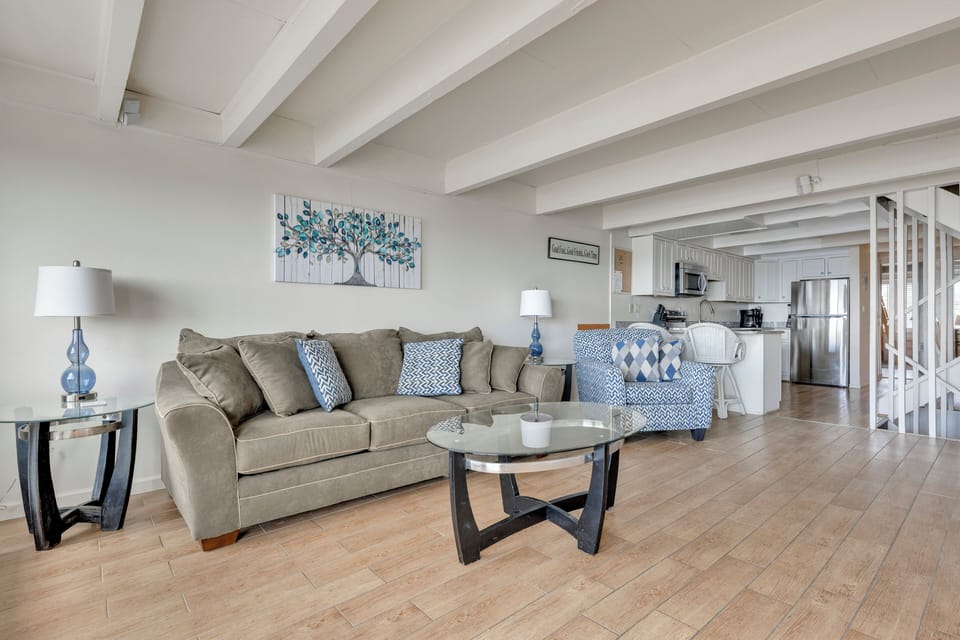Living Area 2nd Floor