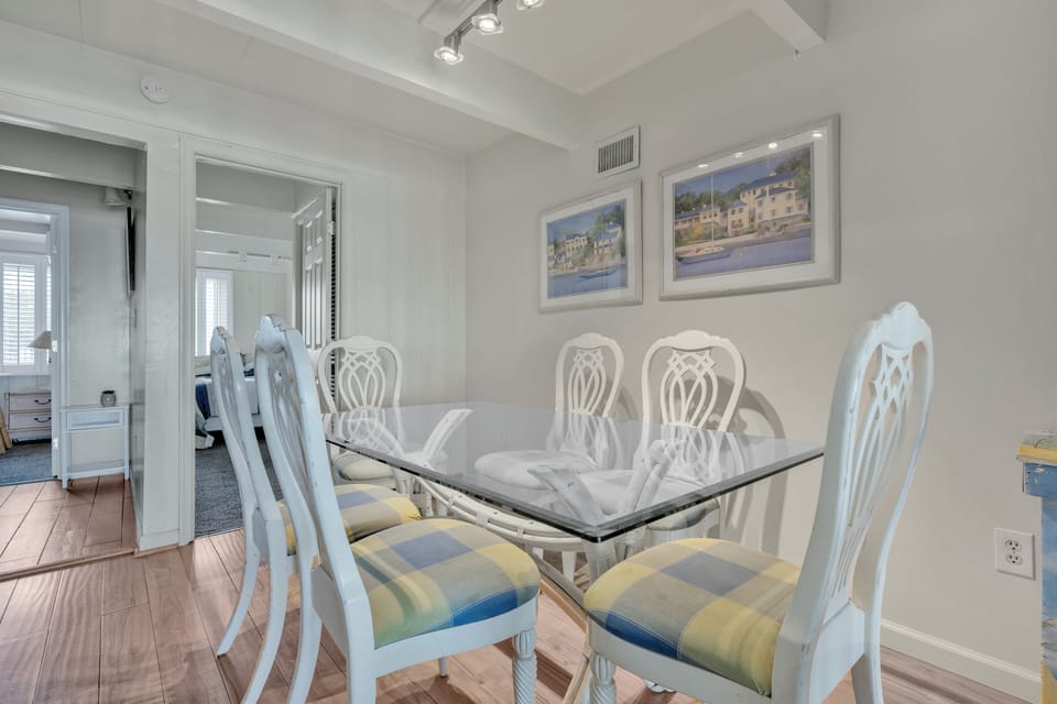 Dining Are 2nd Floor