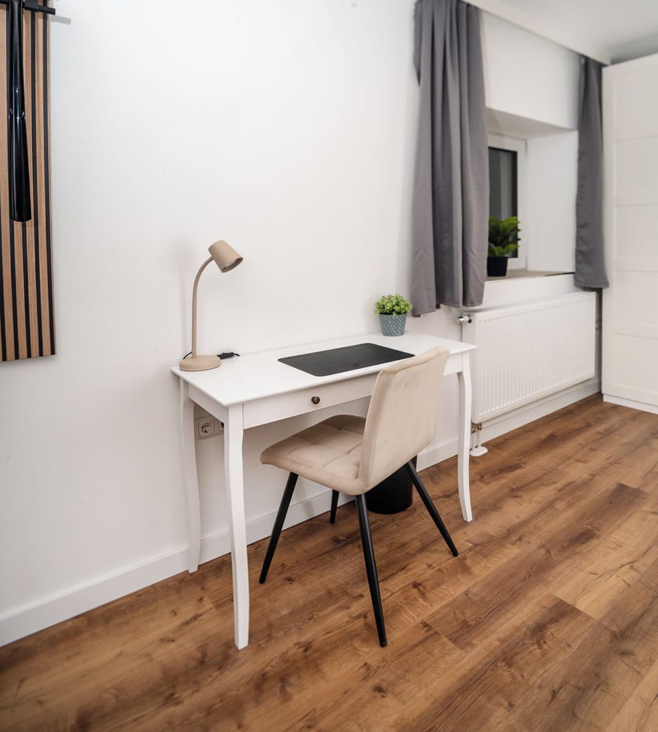 Comfort Double Room | Free WiFi, bed sheets