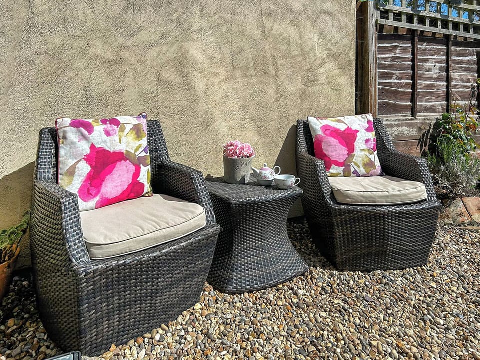 Outdoor | Lavender Cottage, Frinton-on-Sea