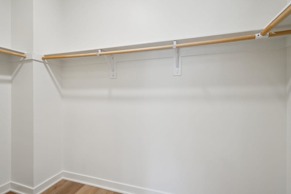 Master Suite Walk-in Closet