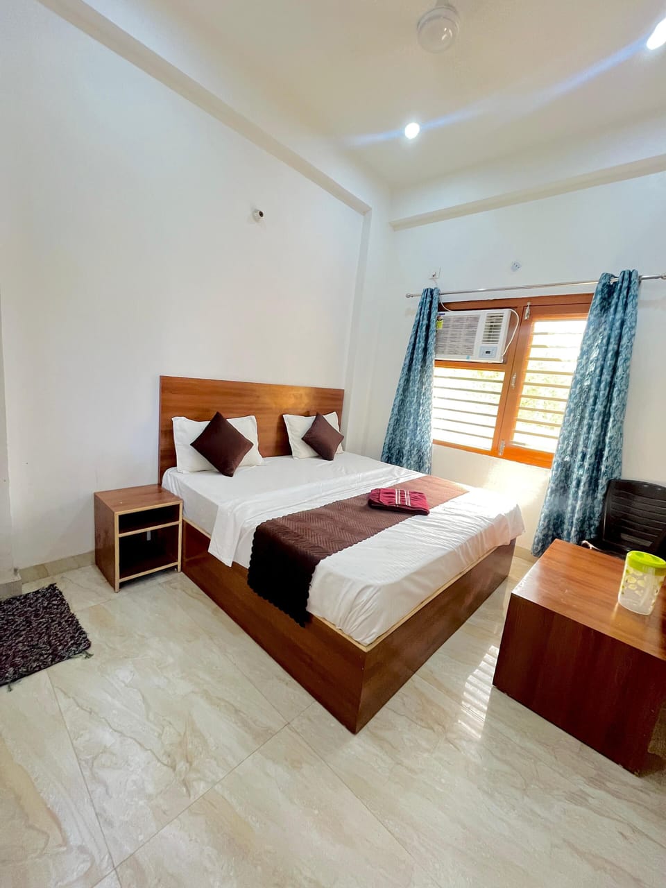 Deluxe Room | Free WiFi