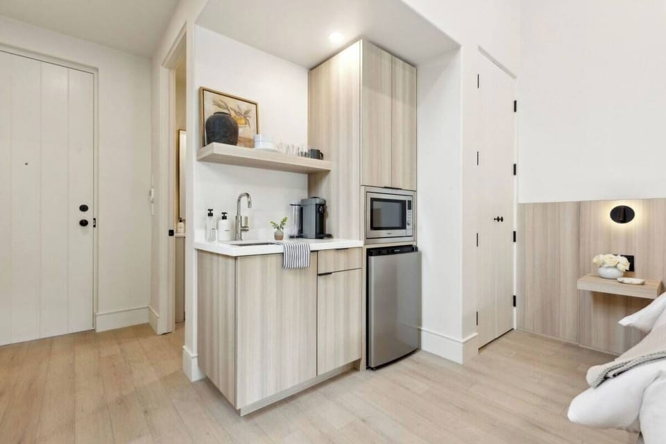 Kitchenette with Nespresso Coffee Machine and Mini Fridge - No Stove