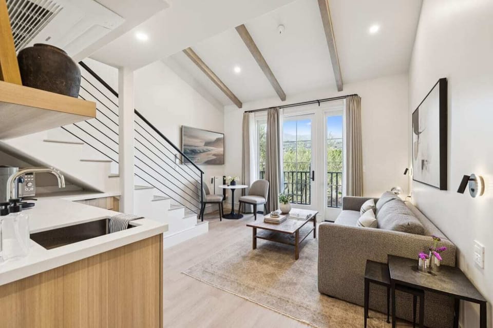 Living area with Queen Sized Sleeper Sofa