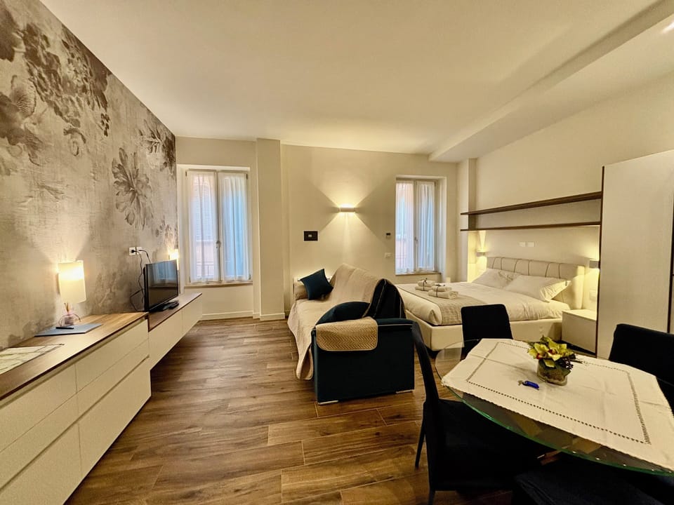 Deluxe Studio | Living area