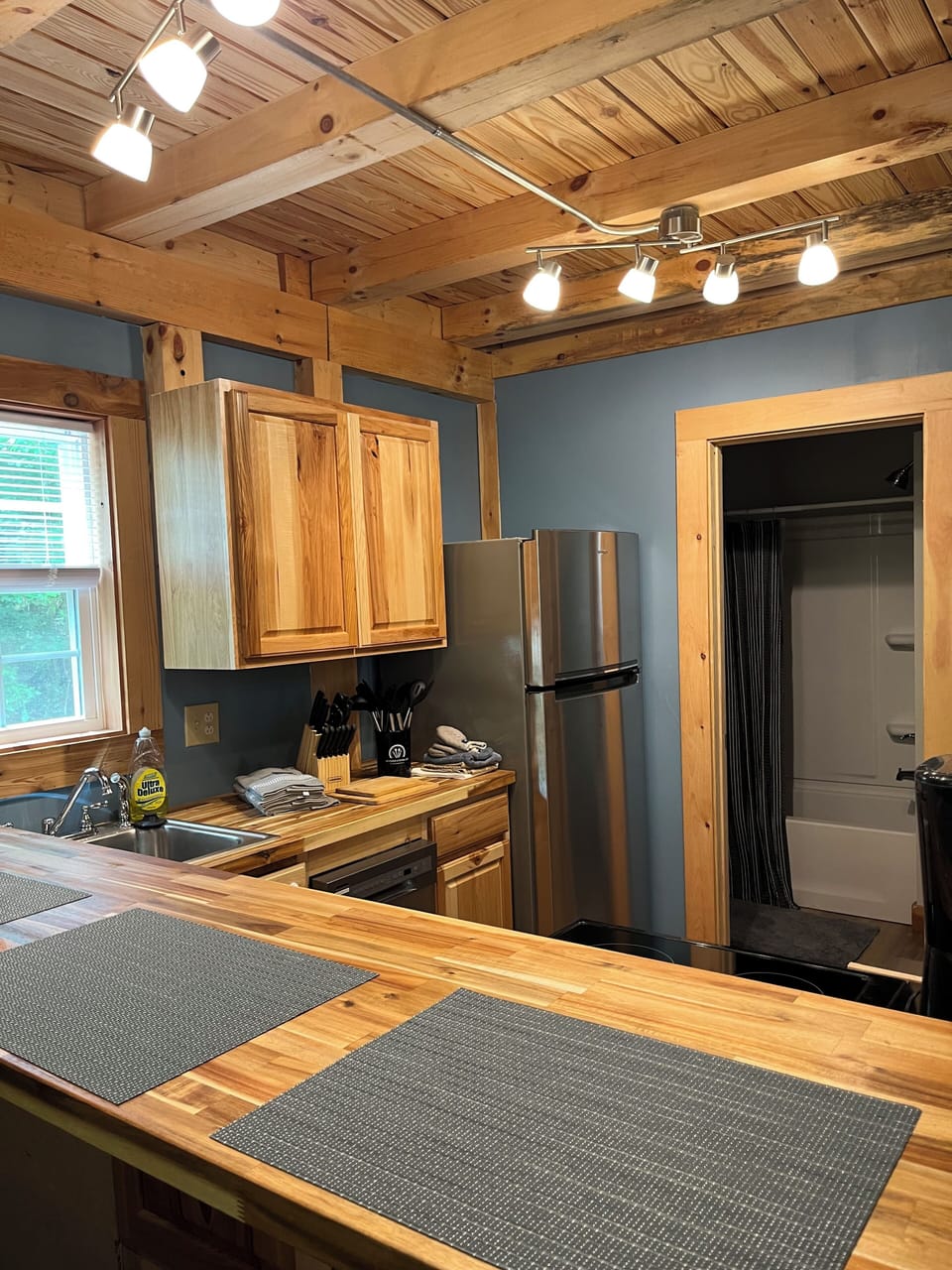 Full kitchen layout TT #2.