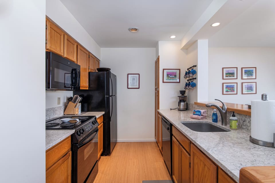 - Fully equipped kitchen with modern appliances - Spacious counters for easy cooking and meal prep - Convenient setup for group stays or family trips