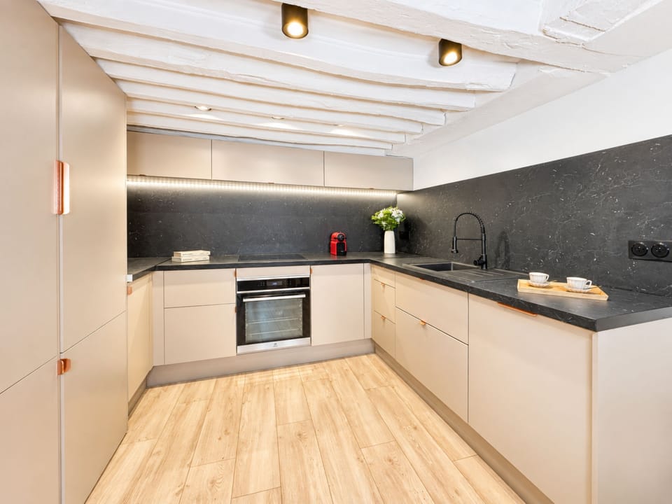 Apartment, Courtyard View | Private kitchen | Espresso maker, full-size fridge, microwave, oven