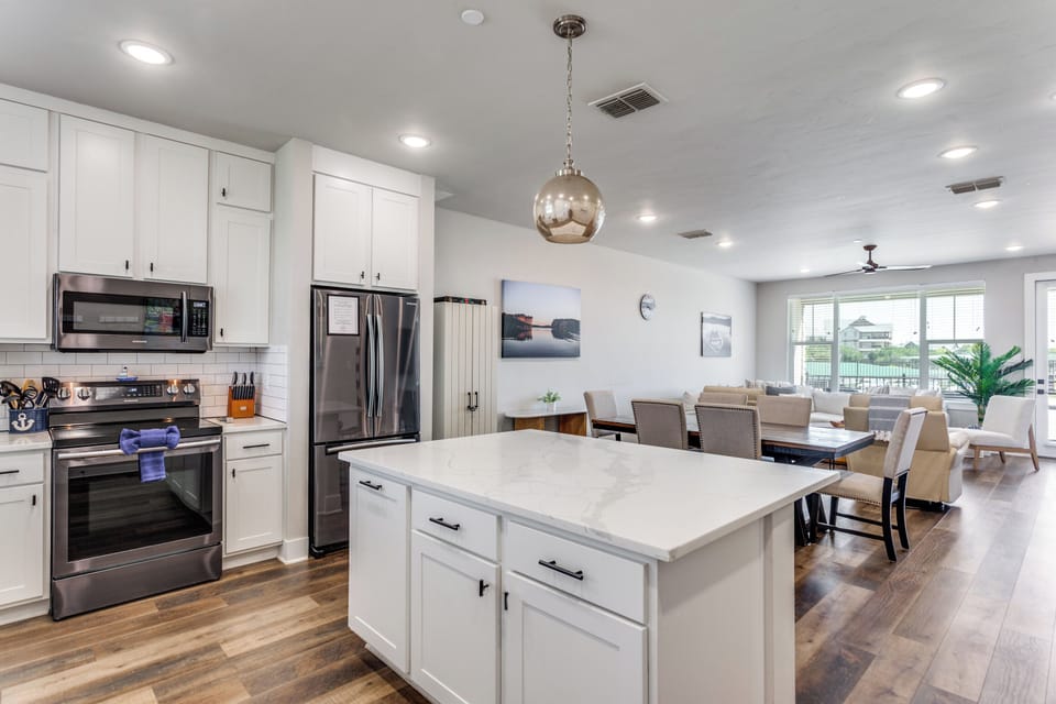 Open concept perfect for entertaining!