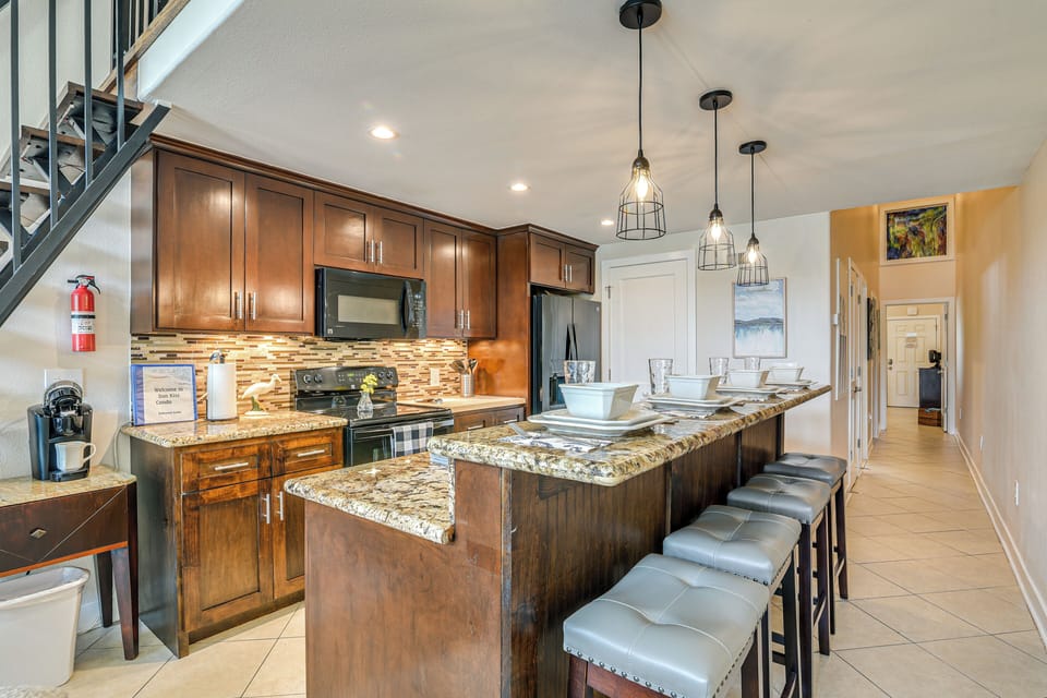 Kitchen | 1st Floor | Keurig & Drip Coffee Makers | Dishwasher