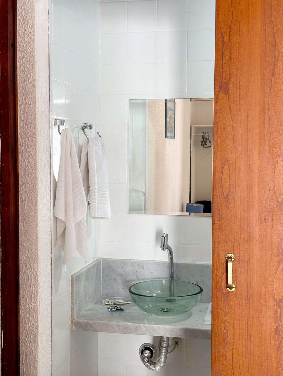 Standard Twin Room, 1 Double Bed, Lanai | Bathroom